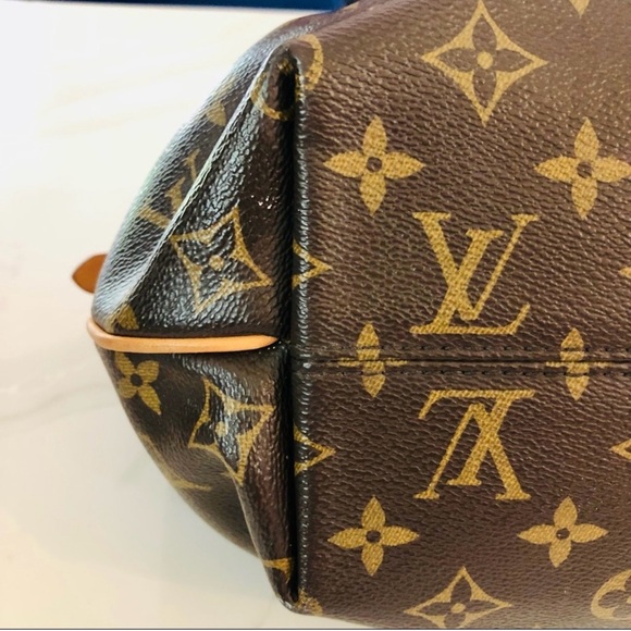 Louis Vuitton Monogram Turenne PM - Picture 7 of 16